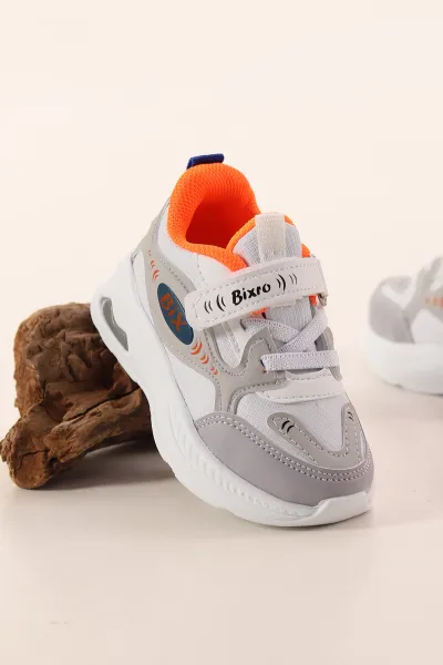 beyaz-22-25-cirtli-bagcikli-fileli-isikli-bebek-spor-ayakkabi-393683