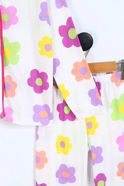 Beyaz (3-8 Yaş)Çiçek  Baskılı Ön Düğmeli Kız Çocuk Pijama Takım 337883