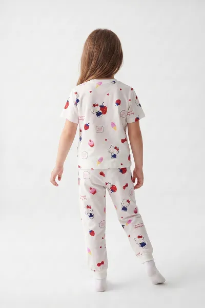 Beyaz (3-8 Yaş)Karakter Desenli Kız Çocuk Pijama Takımı 461478