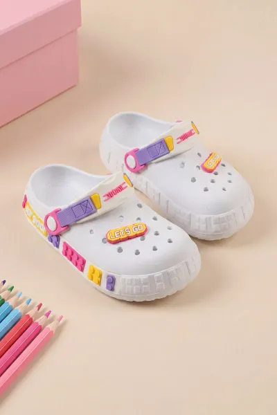 beyaz-31-35-figurlu-kiz-cocuk-sandalet-462457