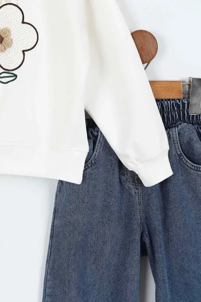Beyaz (5-10 Yaş)Çiçek  Nakışlı Sweatli Bol Paça Kot Pantolonlu Kız Çocuk 2'li Takım 417811