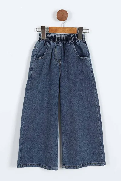 Beyaz (5-10 Yaş)Happy Holidays  Nakışlı Sweatli Bol Paça Kot Pantolonlu Kız Çocuk 2'li Takım 416189