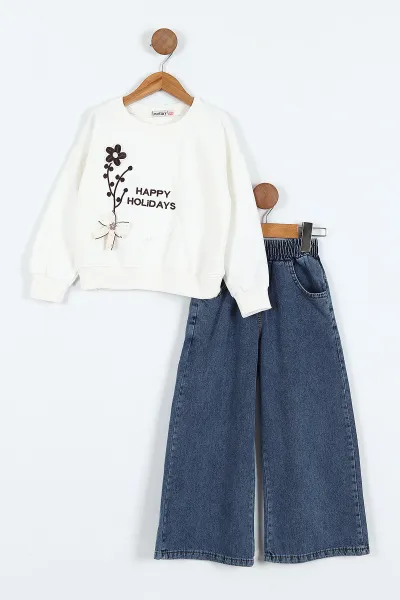 Beyaz (5-10 Yaş)Happy Holidays  Nakışlı Sweatli Bol Paça Kot Pantolonlu Kız Çocuk 2'li Takım 416189
