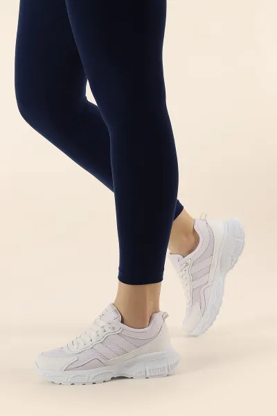 Beyaz Bağcıklı Fileli Yüksek Taban Kadın Spor Ayakkabı 337729