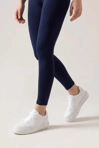 Beyaz Bağcıklı Kadın Spor Ayakkabı 456104