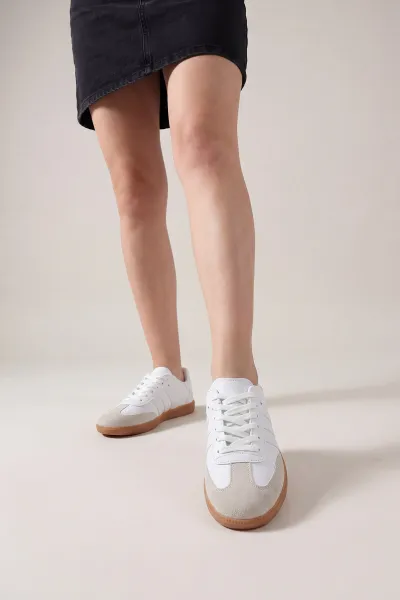 Beyaz Bağcıklı Süet Detay Kadın Spor Ayakkabı 453482
