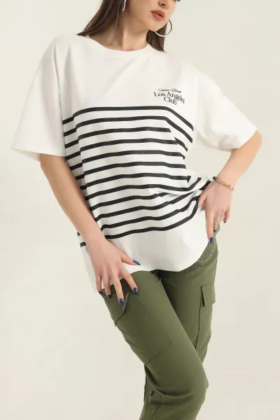 Beyaz Baskılı Bisiklet Yaka Oversize Bayan Tişört 337670