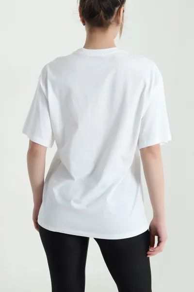 Beyaz Baskılı Dantelli Oversize Süprem Kadın Tişört 451175