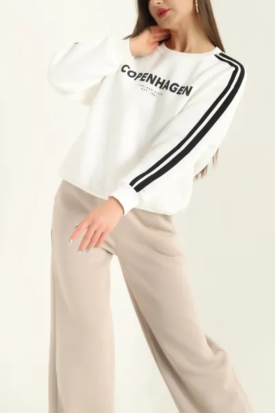 beyaz-baskili-sardonlu-bayan-sweat-320200