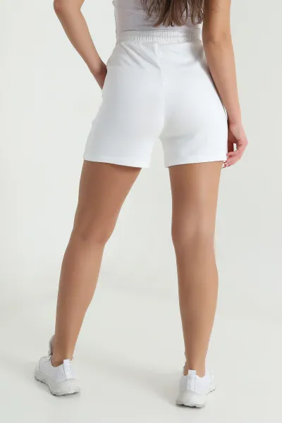 Beyaz Beli Lastikli Oysho Kadın Şort 478556