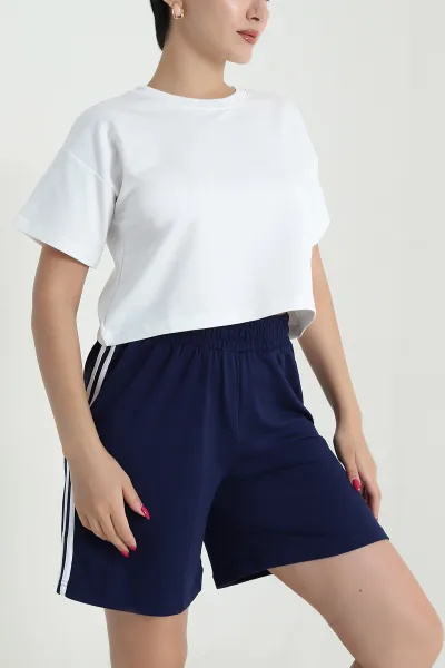 Beyaz Bisiklet Yaka Kristal Kadın Crop 477588