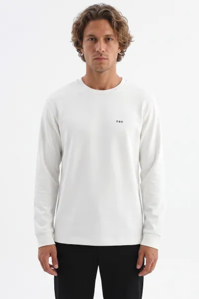 Beyaz Bisiklet Yaka Yazı Detaylı Erkek Sweatshirt 492045