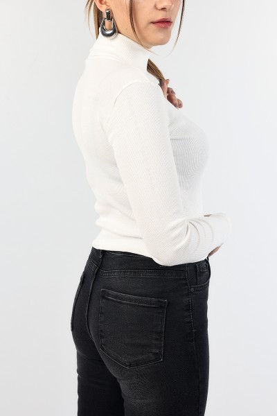 Beyaz Boğazlı Fitilli Crop Bluz 88755