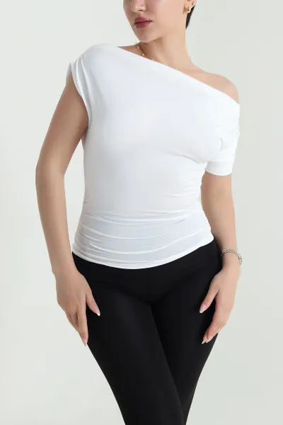 Beyaz Büzgülü Kadın Sandy Bluz 467178