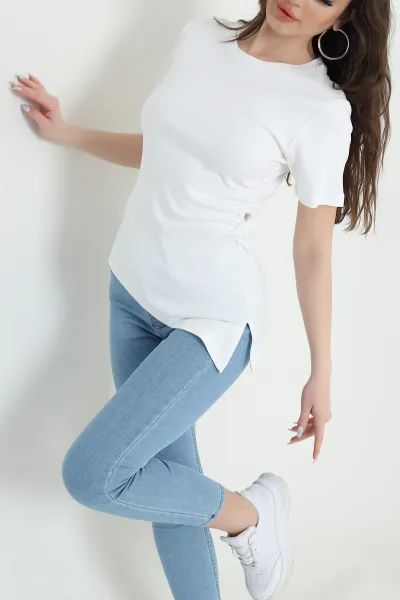 Beyaz Büzgülü Yırtmaçlı Süprem Kadın Bluz 447247