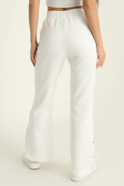 Beyaz Çıtçıtlı Dalgıç Kumaş İspanyol Pantolon 294639