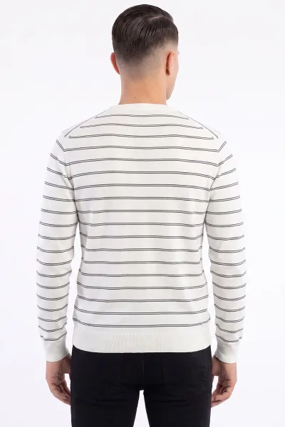 Beyaz Çizgili Viskon Triko Erkek Sweatshirt 482857
