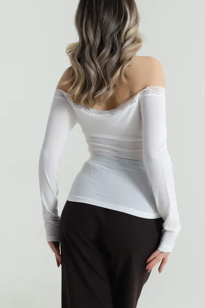 Beyaz Dantelli Sandy Kadın Bluz 486983