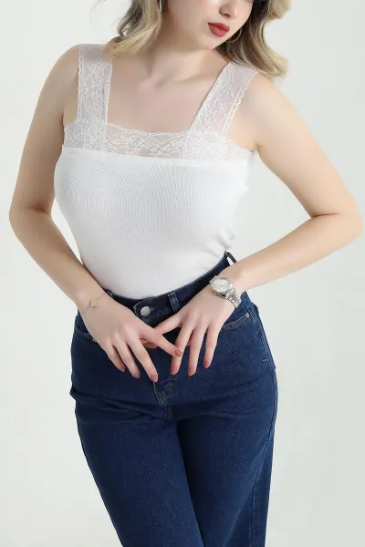 Beyaz Dantelli Triko Kadın Atlet 456801