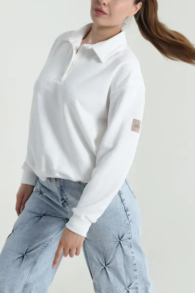 Beyaz Düğmeli Yaka Üç İp Kadın Sweat 484745