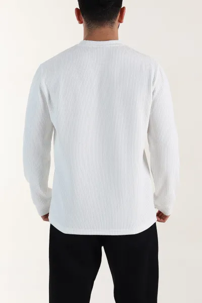Beyaz Fitilli Bisiklet Yaka Yazı Detaylı Erkek Sweatshirt 396229