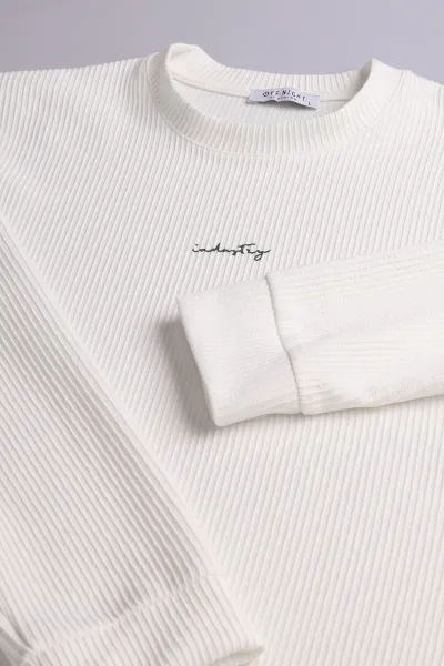 Beyaz Fitilli Bisiklet Yaka Yazı Detaylı Erkek Sweatshirt 396229