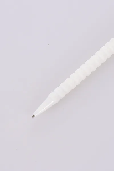 Beyaz Gıpta Kuzu Figürlü Versatil  0.7 Mm Uçlu Kalem 475128