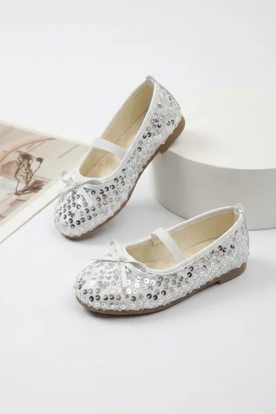 beyaz-gumus-30-35-fiyonklu-pul-detayli-kiz-cocuk-babet-463915