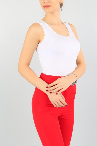 beyaz-gupur-islemeli-bayan-atlet-58469