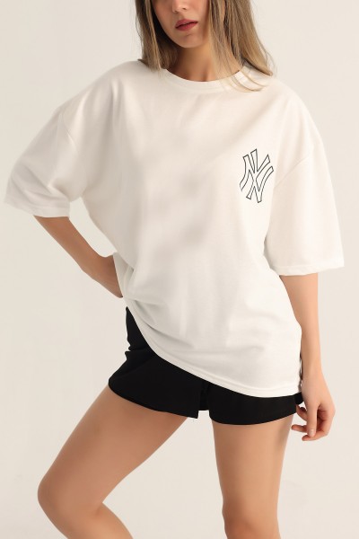 Beyaz İki İp Baskılı Oversize Tişört 174448