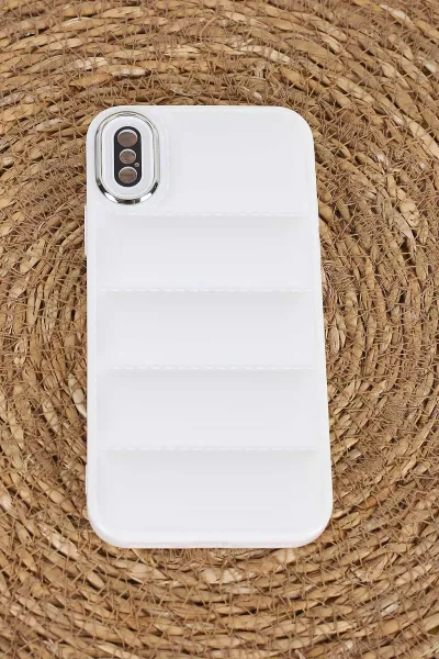 Beyaz iPhone XS Uyumlu Puffy Serisi Kamera Korumalı Silikon Telefon Kılıfı 404000