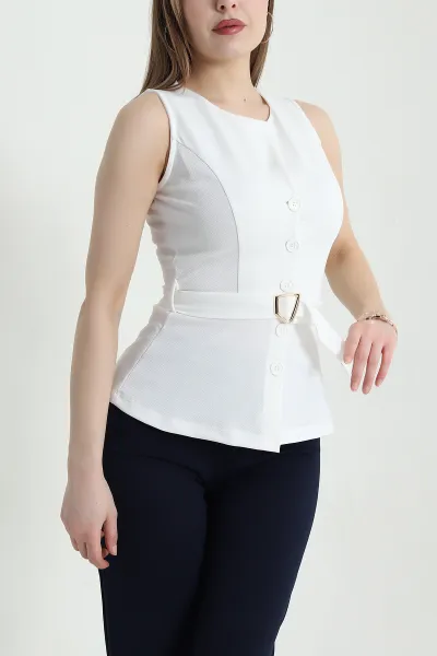 beyaz-jakarli-dugmeli-kadin-yelek-439955