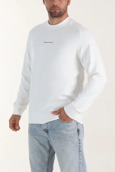 Beyaz Kabartma Yazılı Bisiklet Yaka Erkek Sweatshirt 396894