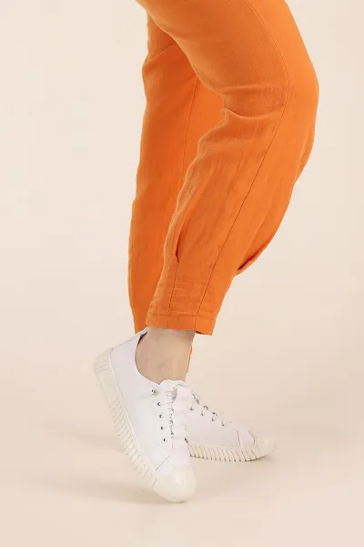 Beyaz Kalın Taban Lastik Bağcıklı Kadın Spor Ayakkabı 365803