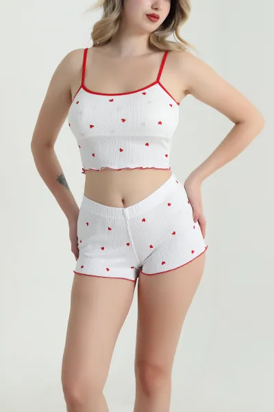 Beyaz Kalp Desenli Askılı Kadın Şortlu Pijama Takımı 466387