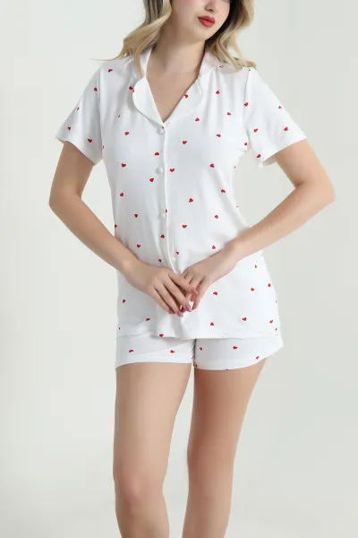 Beyaz Kalp Desenli Kadın Şortlu Pijama Takımı 466437