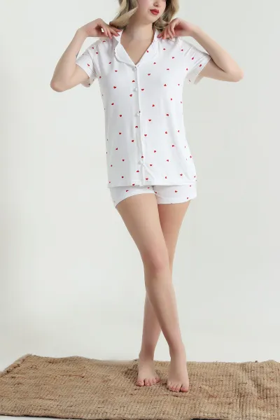 Beyaz Kalp Desenli Kadın Şortlu Pijama Takımı 466437