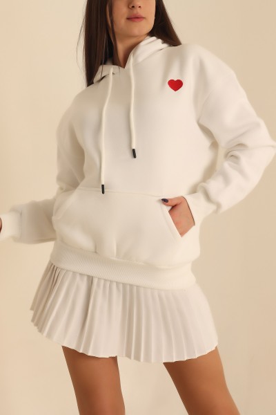 Beyaz Kalp Nakışlı Şardonlu Sweat 217555