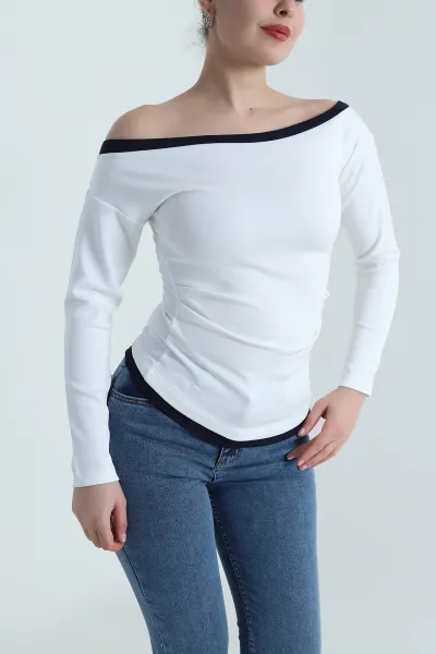 Beyaz Kayık Yaka Yanı Büzgülü Modal Kadın Bluz 498873