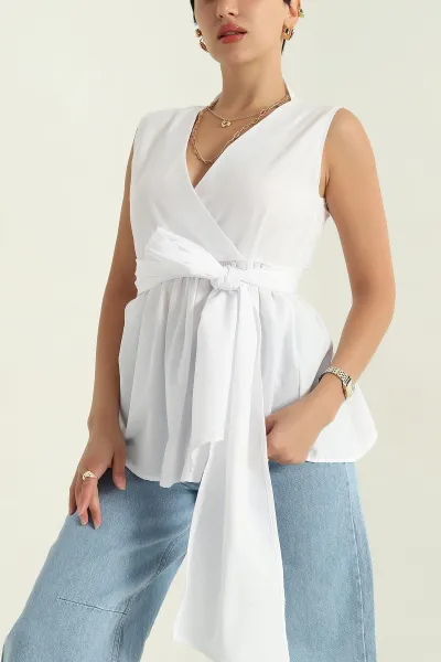 Beyaz Kruvaze Yaka Poplin Bluz 368091