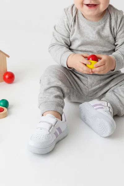 beyaz-lila-cizgili-22-25-cirtli-kiz-bebek-spor-ayakkabi-442871