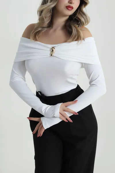 Beyaz Madonna Yaka Dalgıç Kadın Bluz 486200