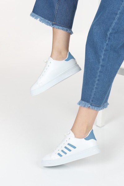 beyaz-mavi-spor-ayakkabi-116621