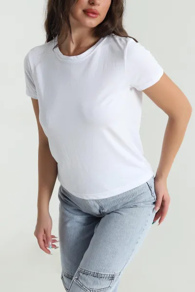 beyaz-modal-bisiklet-yaka-kadin-tisort-482125