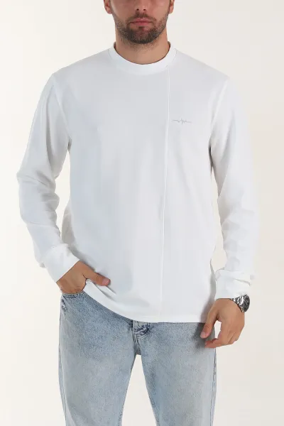 Beyaz Nakış Detaylı Bisiklet Yaka Erkek Sweatshirt 396259
