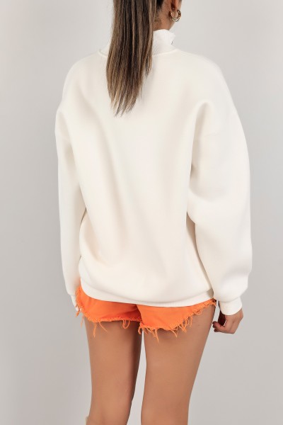 Beyaz Nakışlı Salaş Sweat 142974