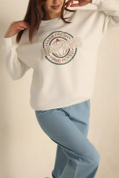 Beyaz Nakışlı Şardonlu Bayan Sweat 237630