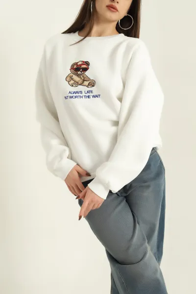 beyaz-nakisli-sardonlu-uc-ip-bayan-sweat-329643