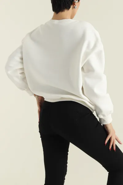 Beyaz Nakışlı Şardonlu Üç İp Kadın Sweat 418325