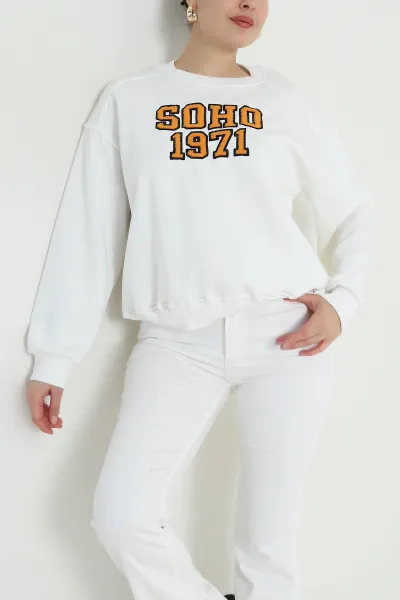 Beyaz Nakışlı Şardonlu Üç İp Kadın Sweat 493603
